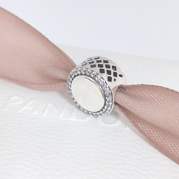 Pandora Pittsburgh Steelers NFL Logo Charm Bead S925 Silver with box - Picture 2 of 8